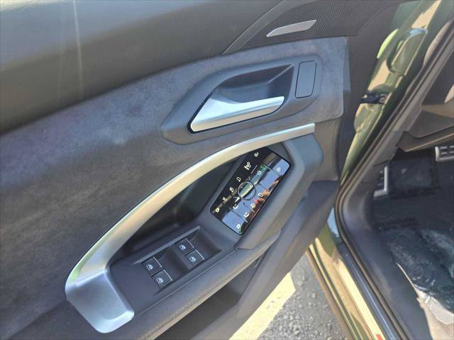 New 2026 Audi SQ5 Premium Plus AWD/4WD image 22