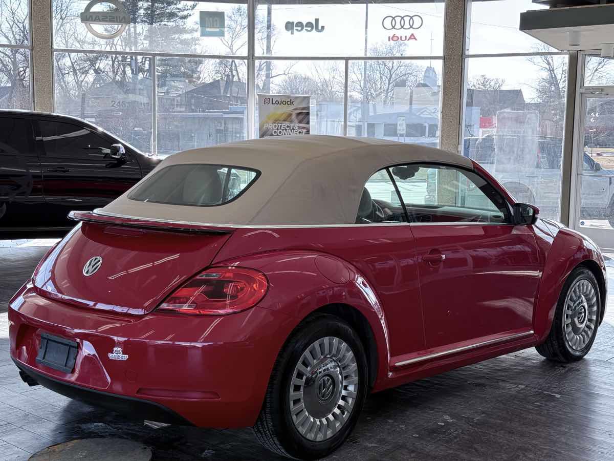 Used 2016 Volkswagen Beetle 1.8T S image 9
