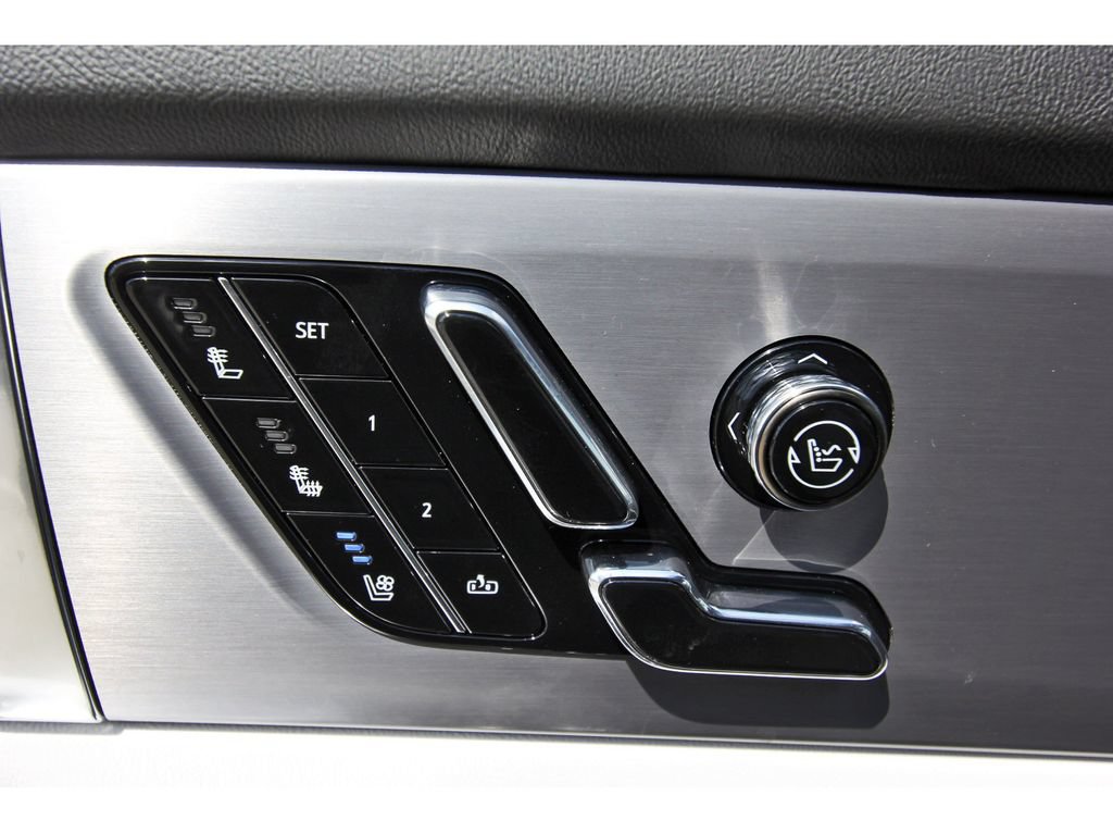 New 2027 Cadillac Vistiq Luxury AWD/4WD image 23