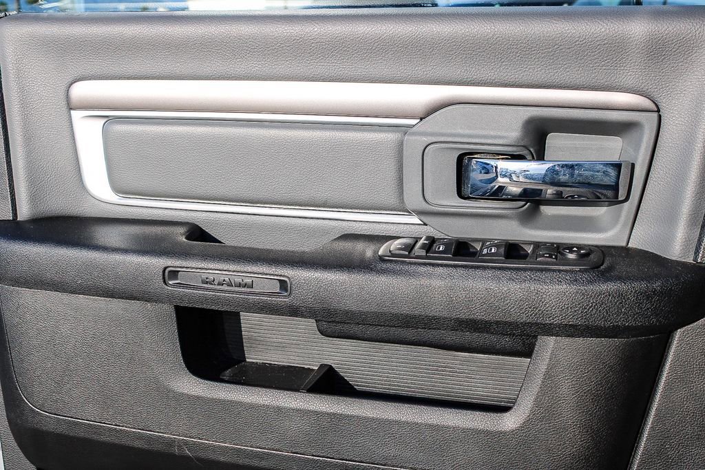 Used 2024 RAM 1500 Classic SLT AWD/4WD image 22