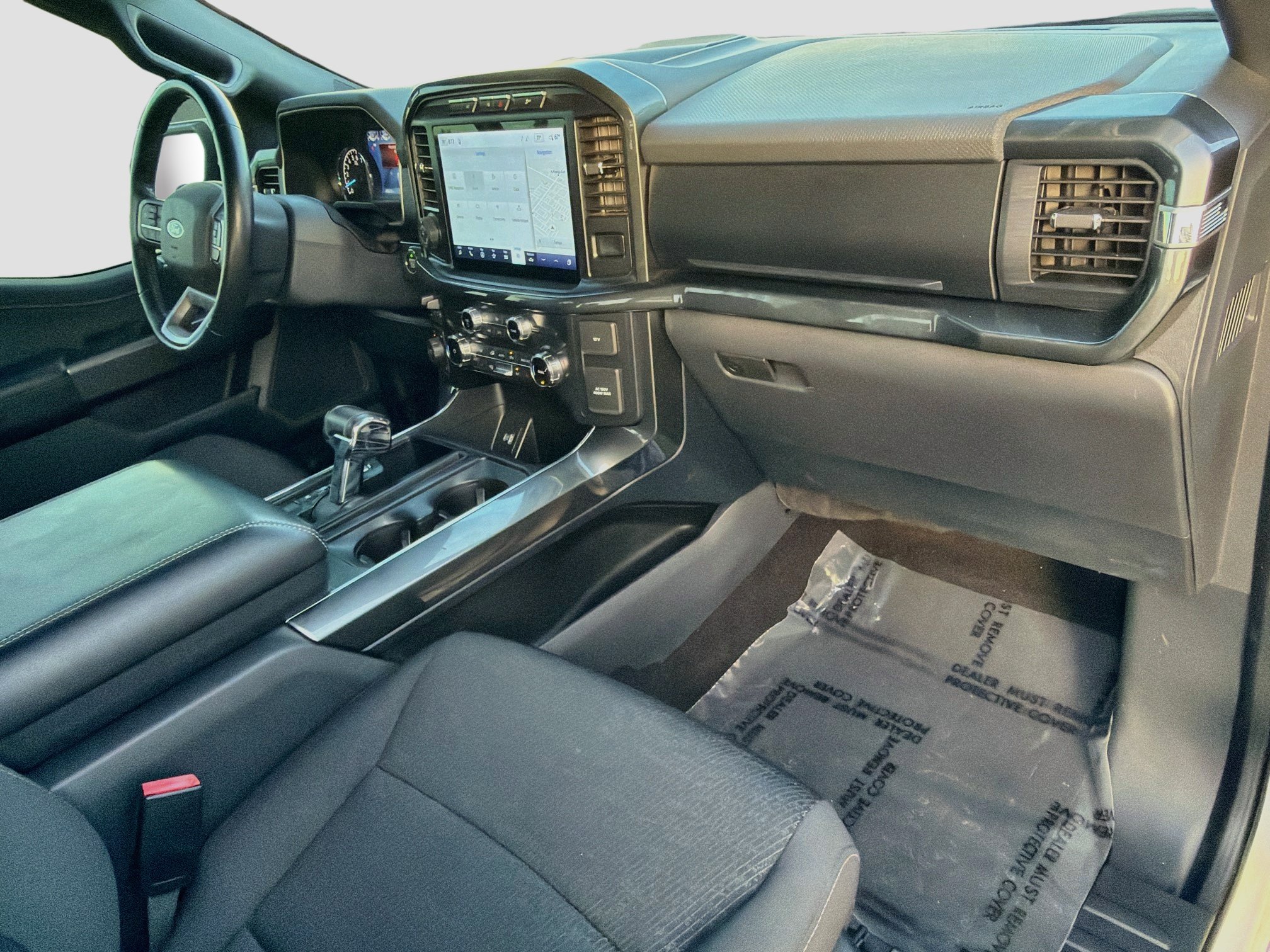 Used 2022 Ford F150 XLT w/ Equipment Group 302A High AWD/4WD image 13