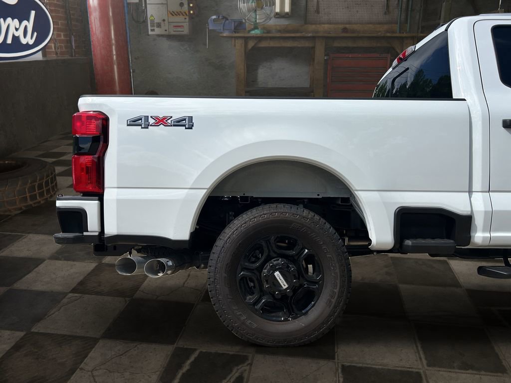New 2026 Ford F250 XL w/ STX Appearance Package AWD/4WD image 8