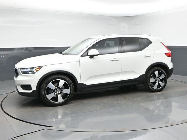 Used 2019 Volvo XC40 T5 Momentum AWD/4WD image 4