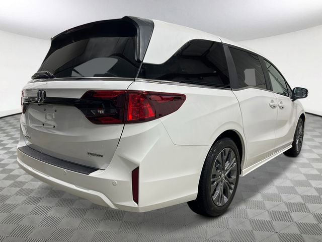 New 2026 Honda Odyssey Touring image 6