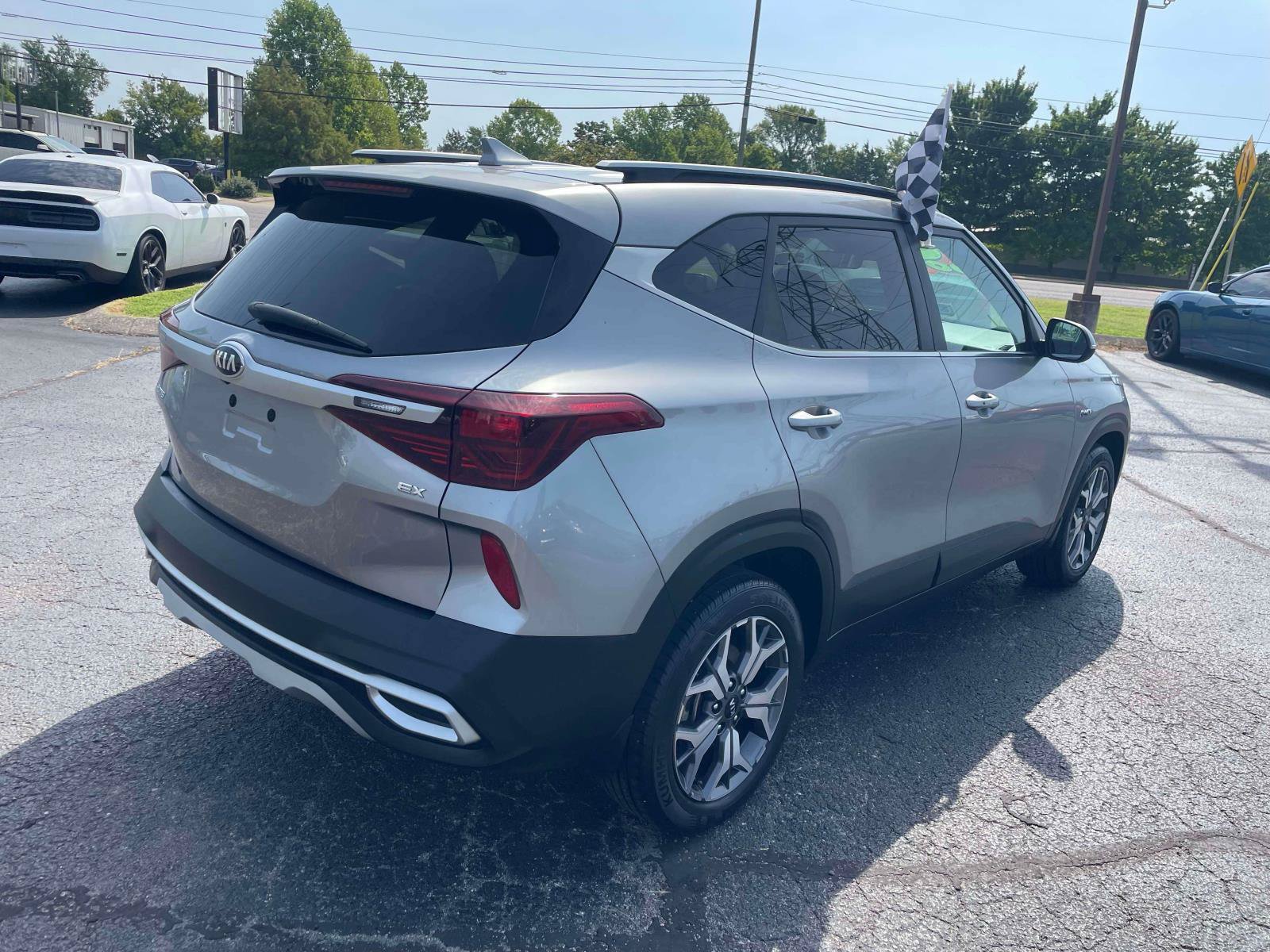Used 2021 Kia Seltos EX AWD/4WD image 9