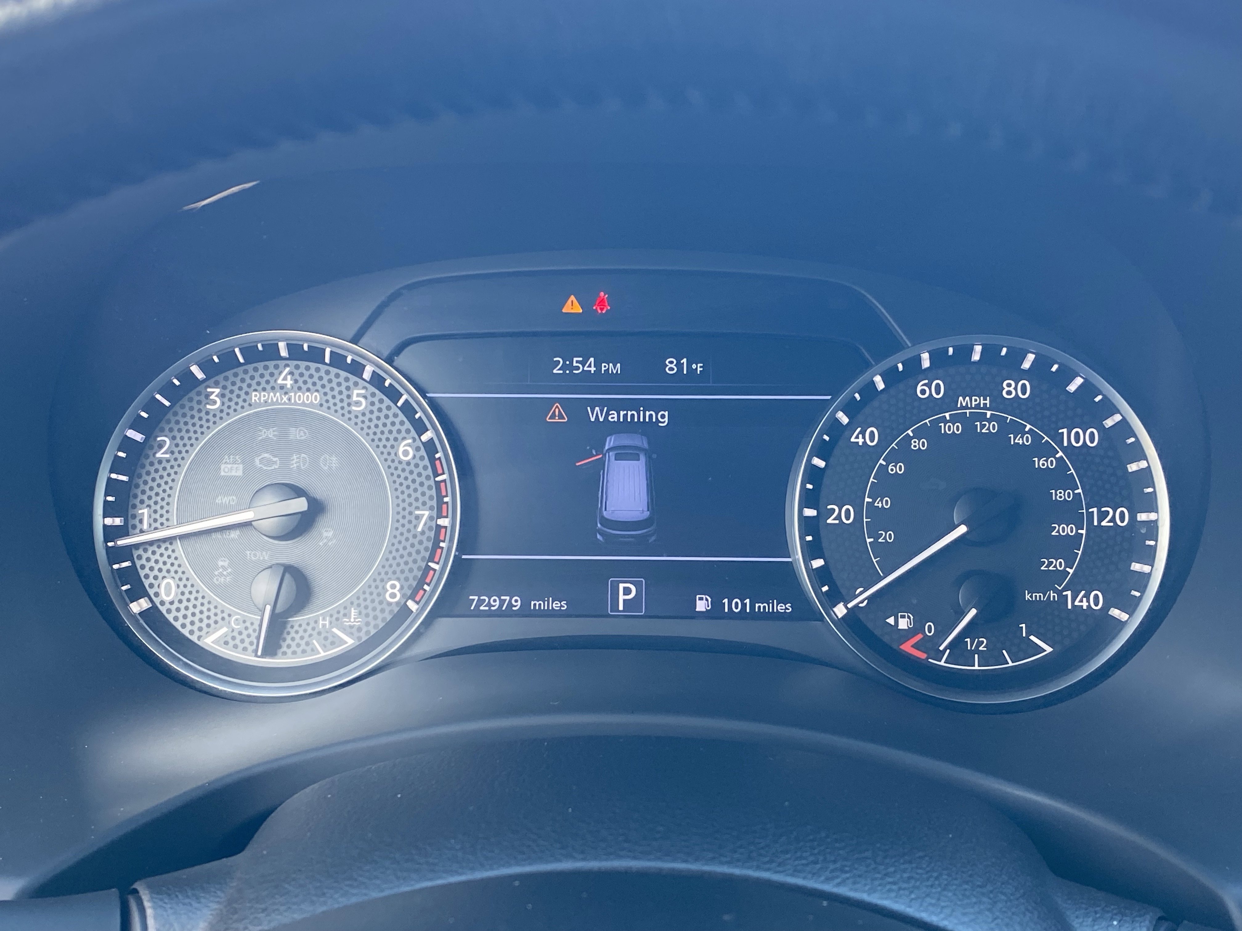 Used 2023 Nissan Armada SL w/ Captain's Chairs Package image 29