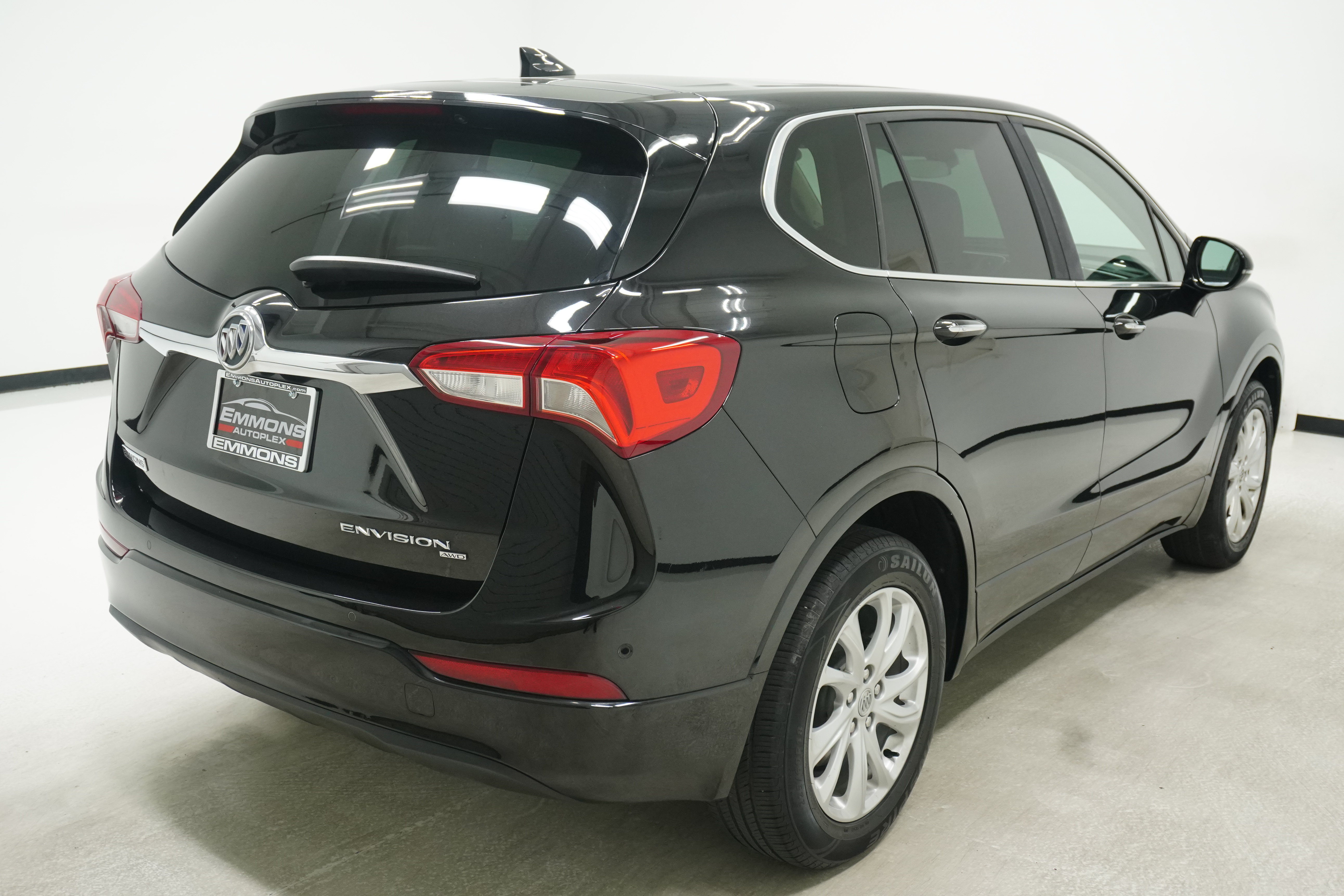 Used 2019 Buick Envision Preferred AWD/4WD image 4