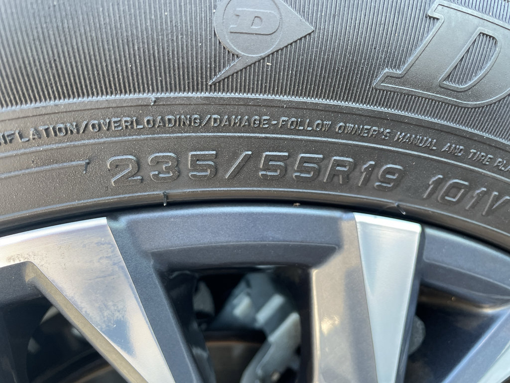 Used 2025 Nissan Rogue Platinum w/ Tech Package image 27