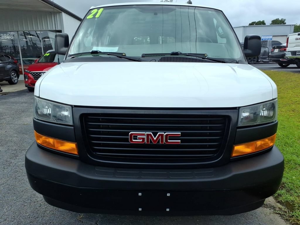 Used 2021 GMC Savana 2500 Extended w/ Driver Convenience Package RWD image 2