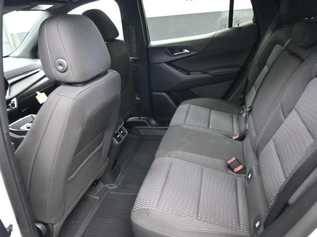 New 2026 Chevrolet Equinox LT w/ LPO, Floor Liner Package image 9