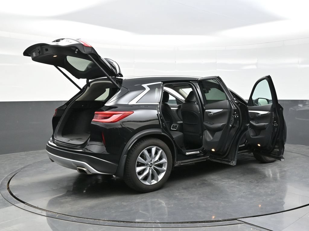 Used 2019 INFINITI QX50 Luxe w/ Navigation Package AWD/4WD image 48