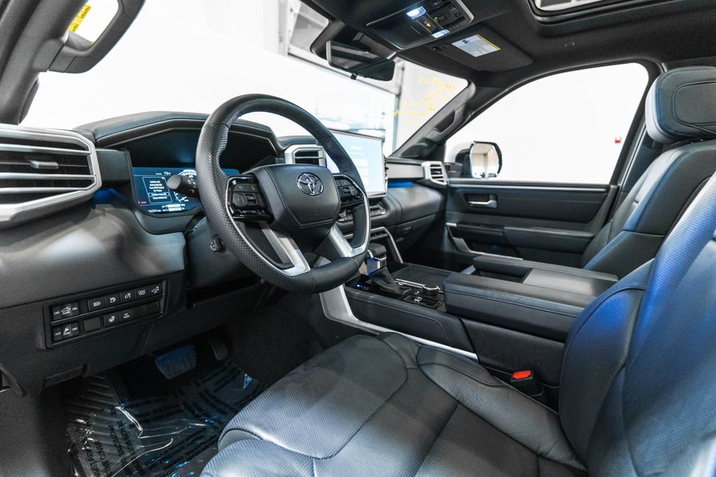 Used 2024 Toyota Tundra Platinum AWD/4WD image 4