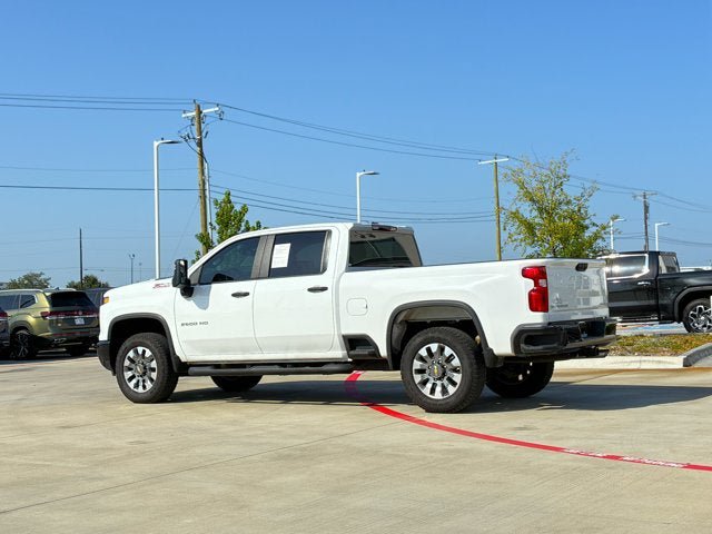 Used 2025 Chevrolet Silverado 2500 Custom w/ Custom Value Package AWD/4WD image 4