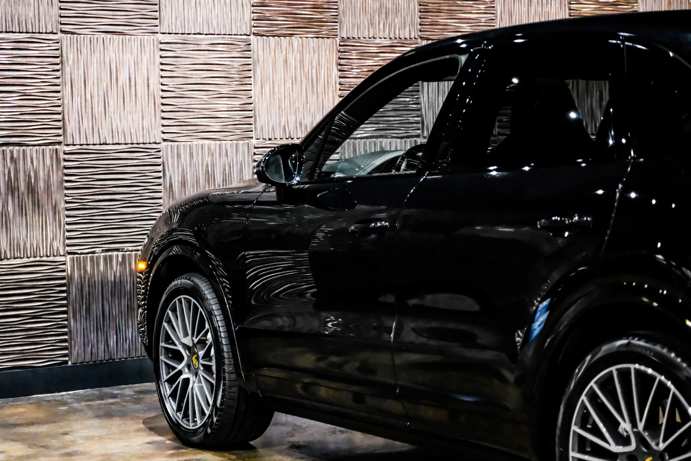 Used 2020 Porsche Cayenne S image 13
