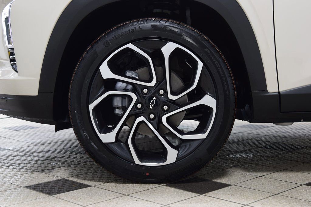 New 2026 Chevrolet Trax RS w/ Sunroof Package image 27