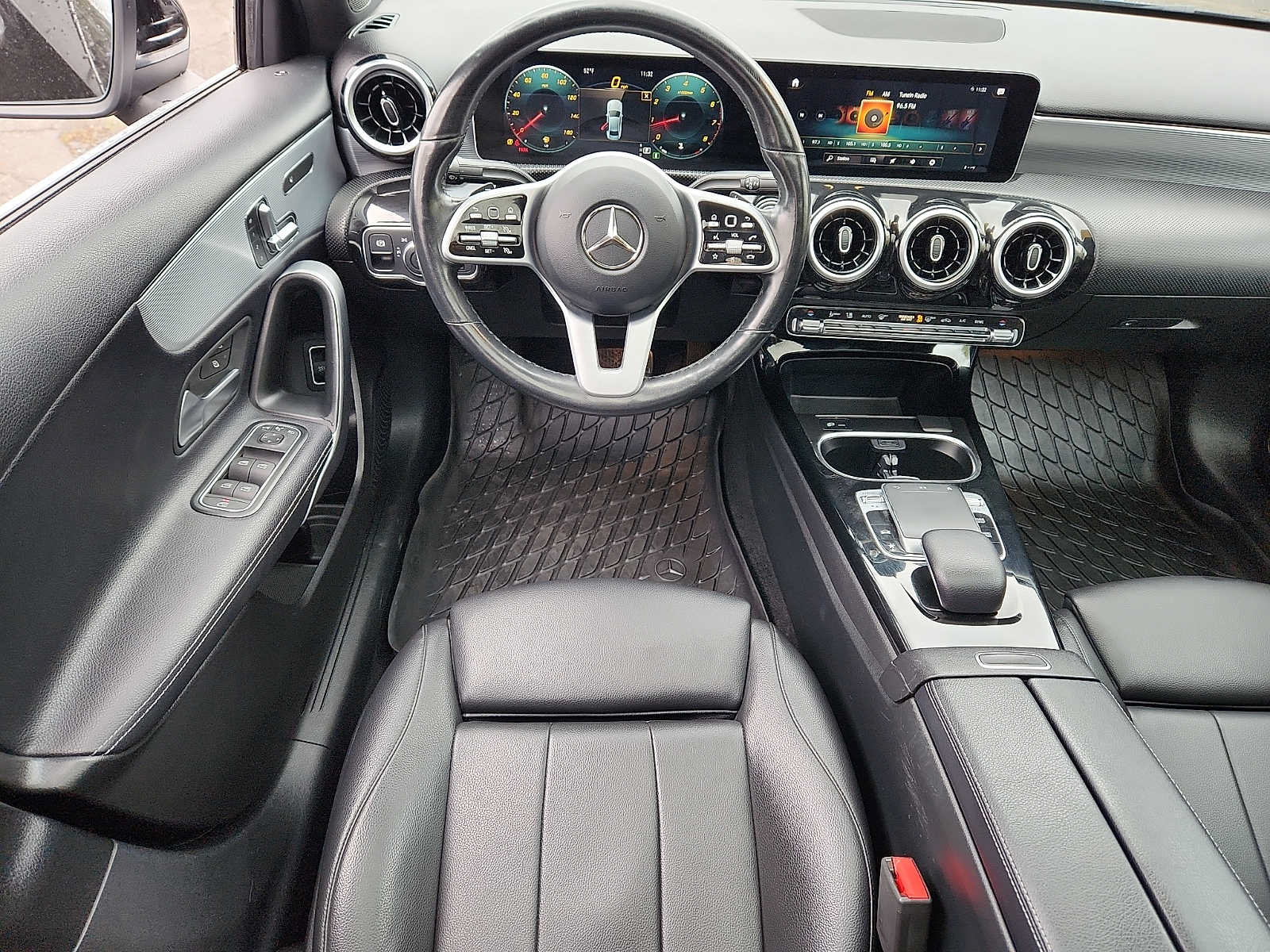 Used 2020 Mercedes-Benz A 220 4MATIC w/ Premium Package image 11