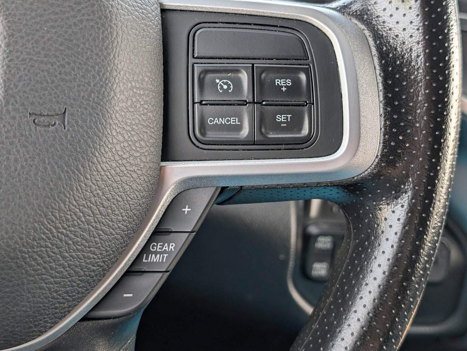 Certified 2022 RAM 2500 Big Horn image 20