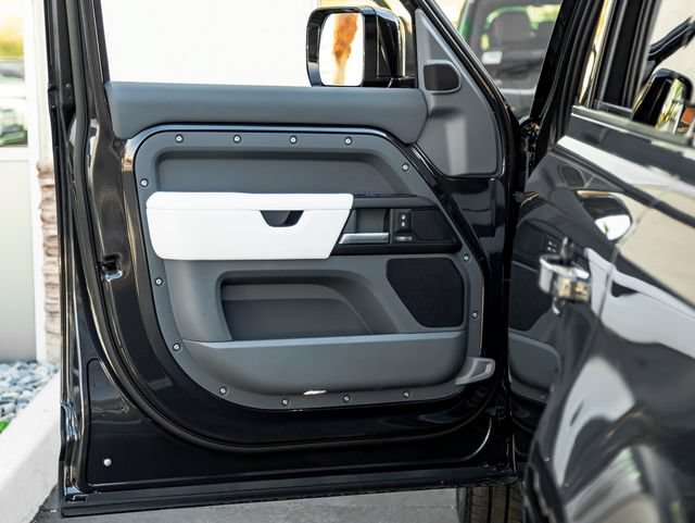 New 2026 Land Rover Defender 130 X AWD/4WD image 13