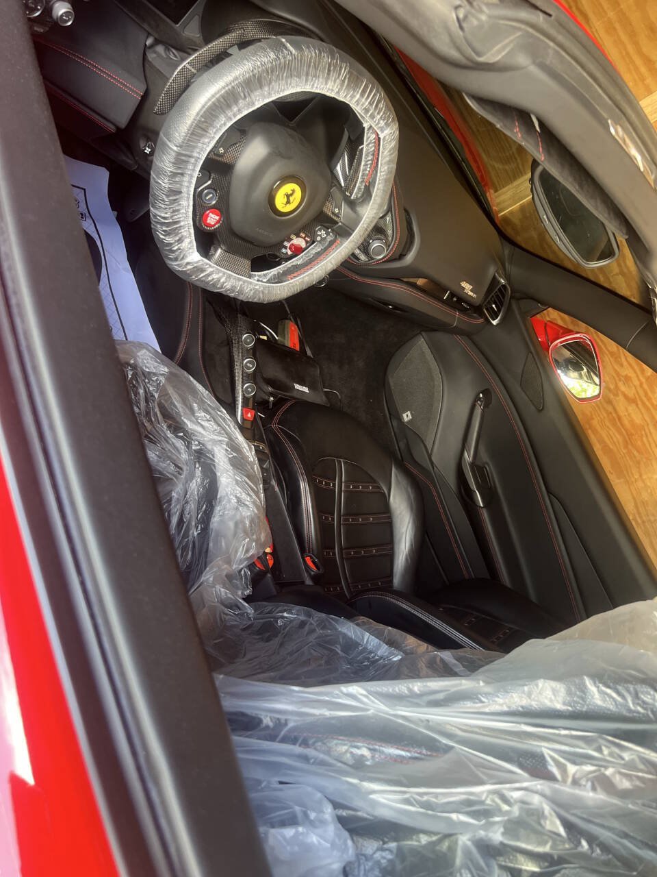 Used 2018 Ferrari 488 Spider RWD image 5