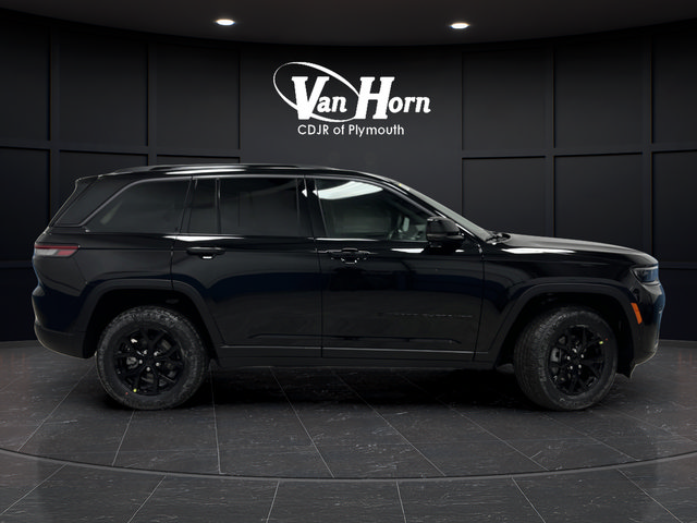 New 2026 Jeep Grand Cherokee Altitude AWD/4WD image 2