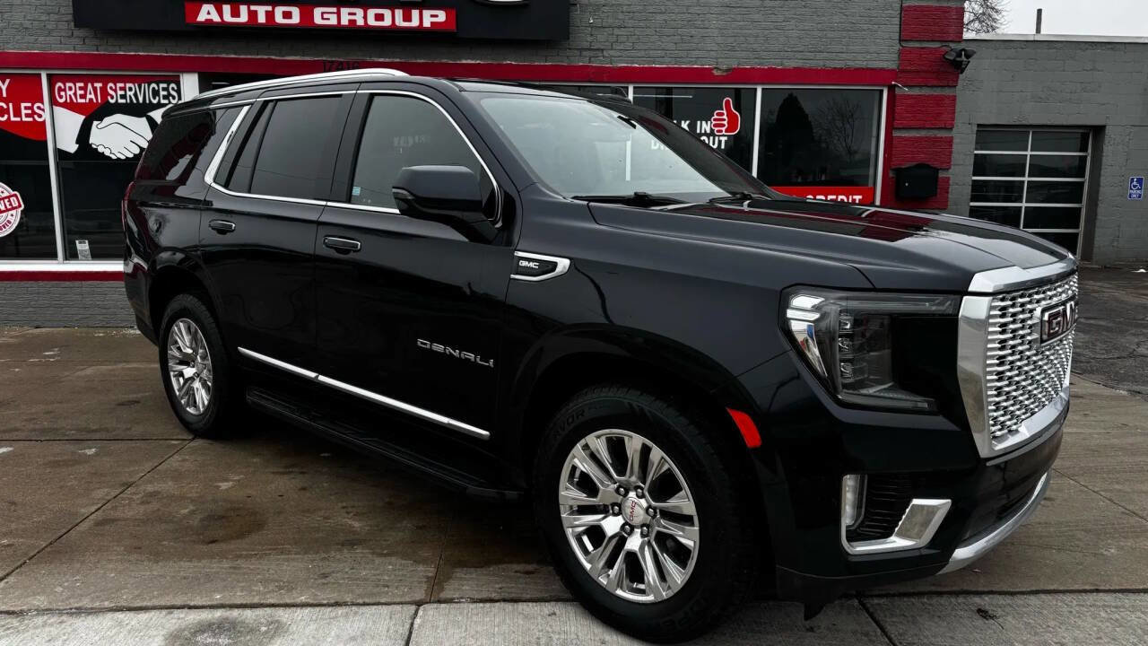 Used 2021 GMC Yukon Denali AWD/4WD image 3