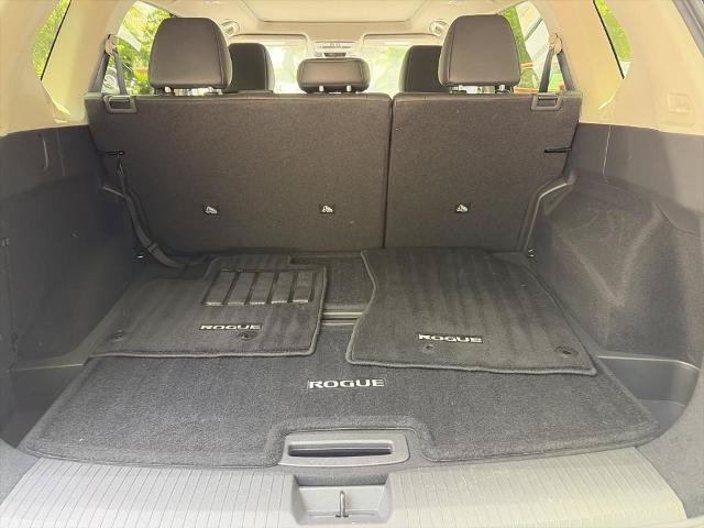 Certified 2024 Nissan Rogue SL w/ SL Premium Package FWD image 10