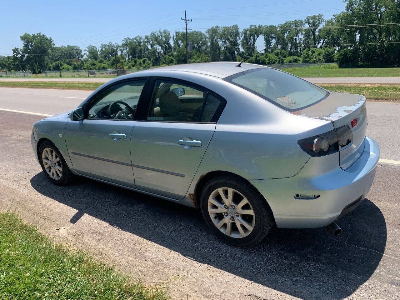 Used 2007 MAZDA MAZDA3 i Touring FWD image 9