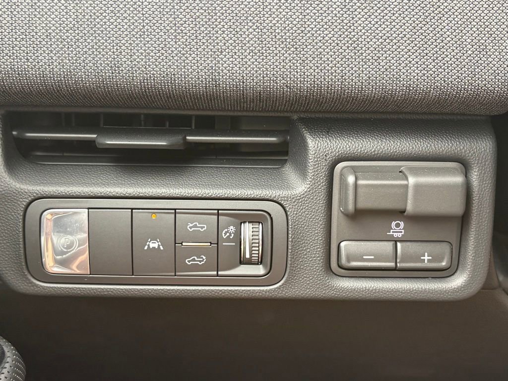 New 2026 GMC Sierra EV Elevation w/ Premium Package image 35