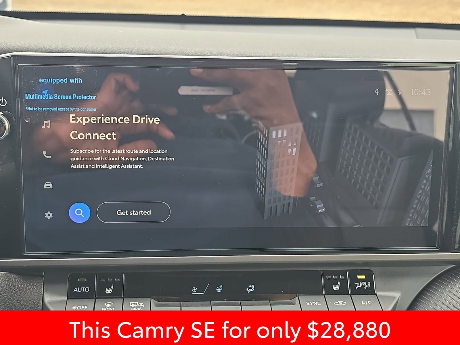 Used 2025 Toyota Camry SE image 25