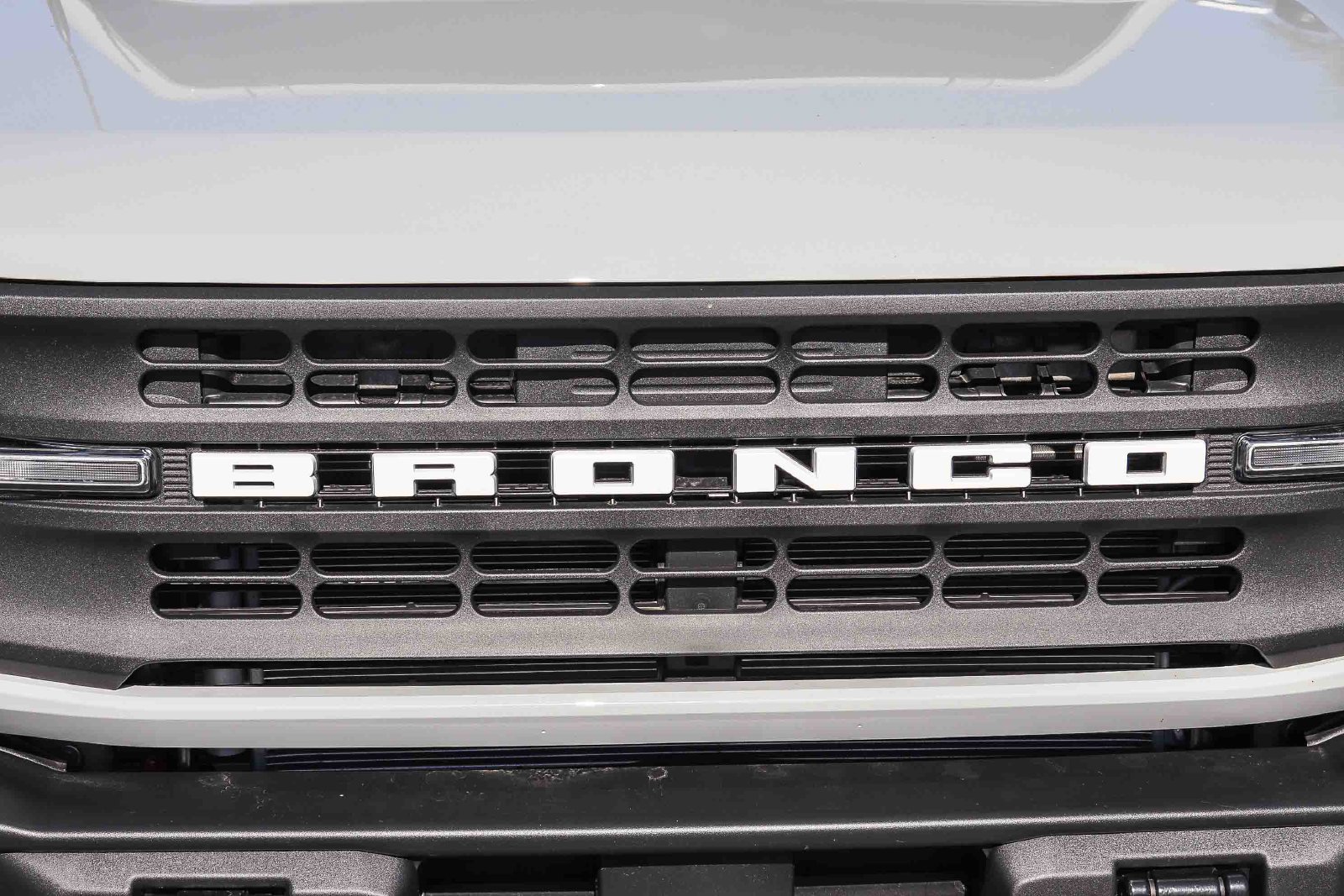 New 2026 Ford Bronco Big Bend w/ Black Diamond Package AWD/4WD image 11