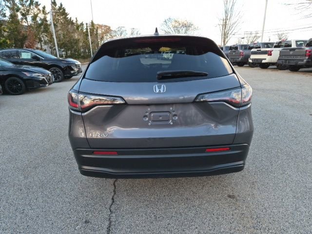 Used 2023 Honda HR-V LX image 6