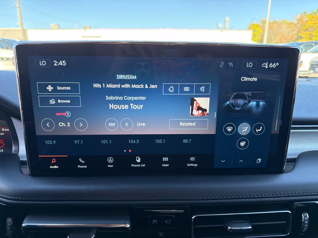 Certified 2023 Lincoln Nautilus Reserve AWD/4WD image 24