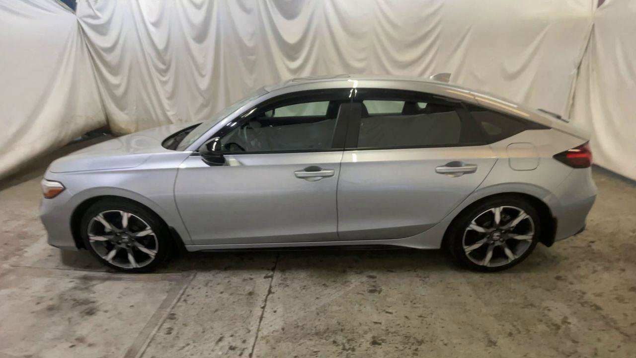 Certified 2025 Honda Civic Sport Touring image 5