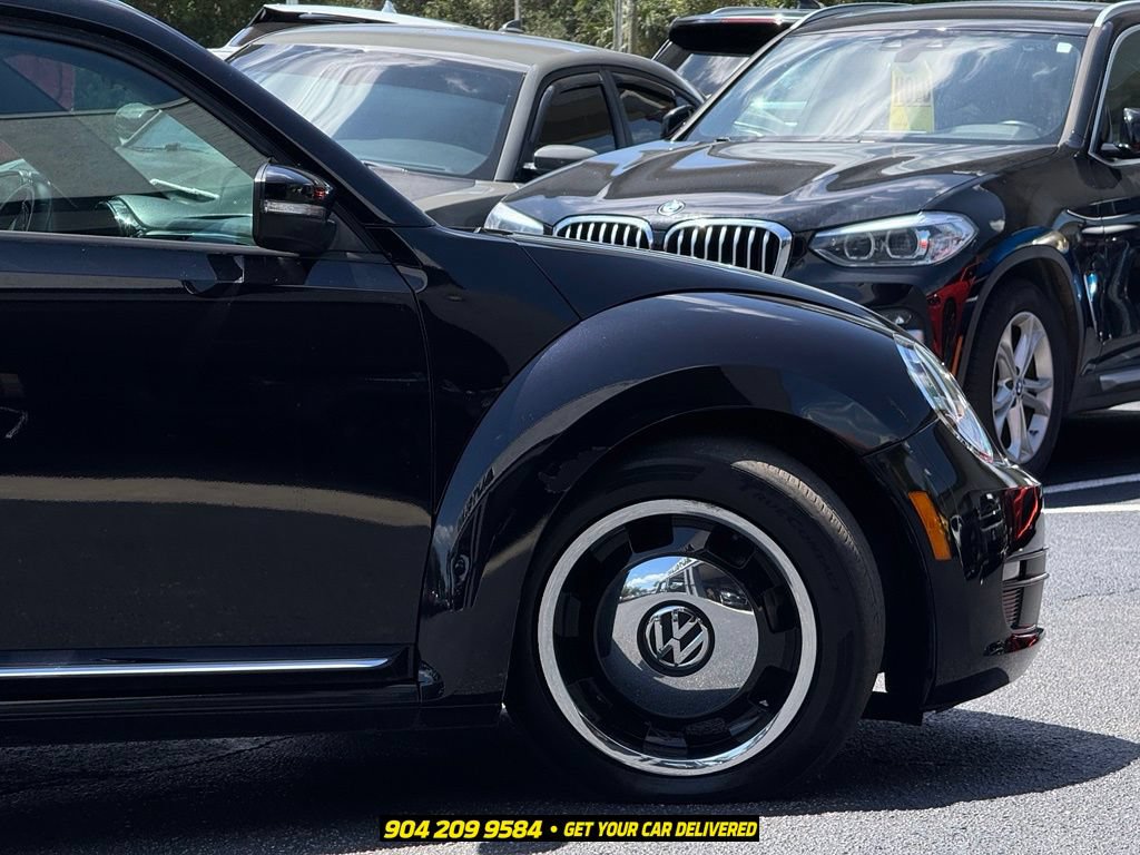 Used 2016 Volkswagen Beetle 1.8T Classic FWD image 9