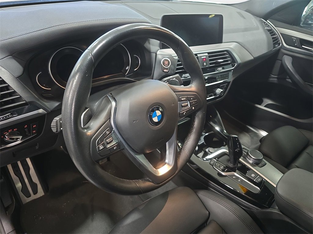 Used 2019 BMW X4 M40i w/ Driving Assistance Package image 16