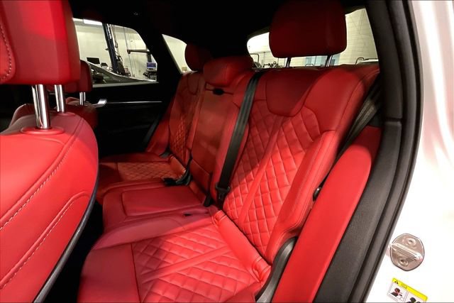 Certified 2024 Audi SQ5 Premium Plus w/ Premium Plus Package AWD/4WD image 26
