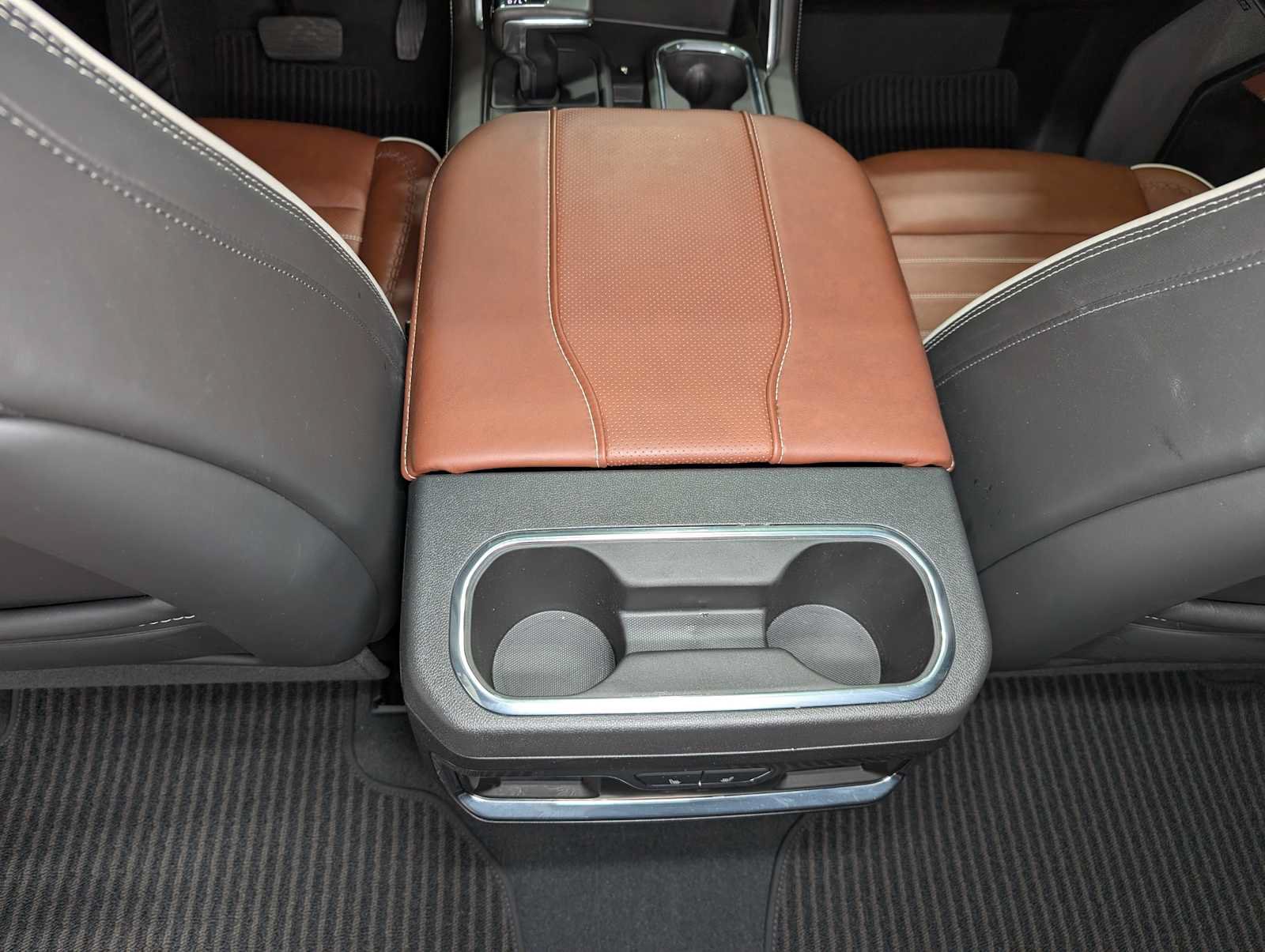 Certified 2025 GMC Sierra 1500 Denali Ultimate AWD/4WD image 25