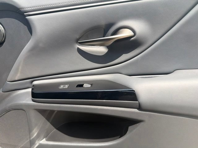 Certified 2025 Lexus ES 350 w/ Accessory Package (Z2) FWD image 30