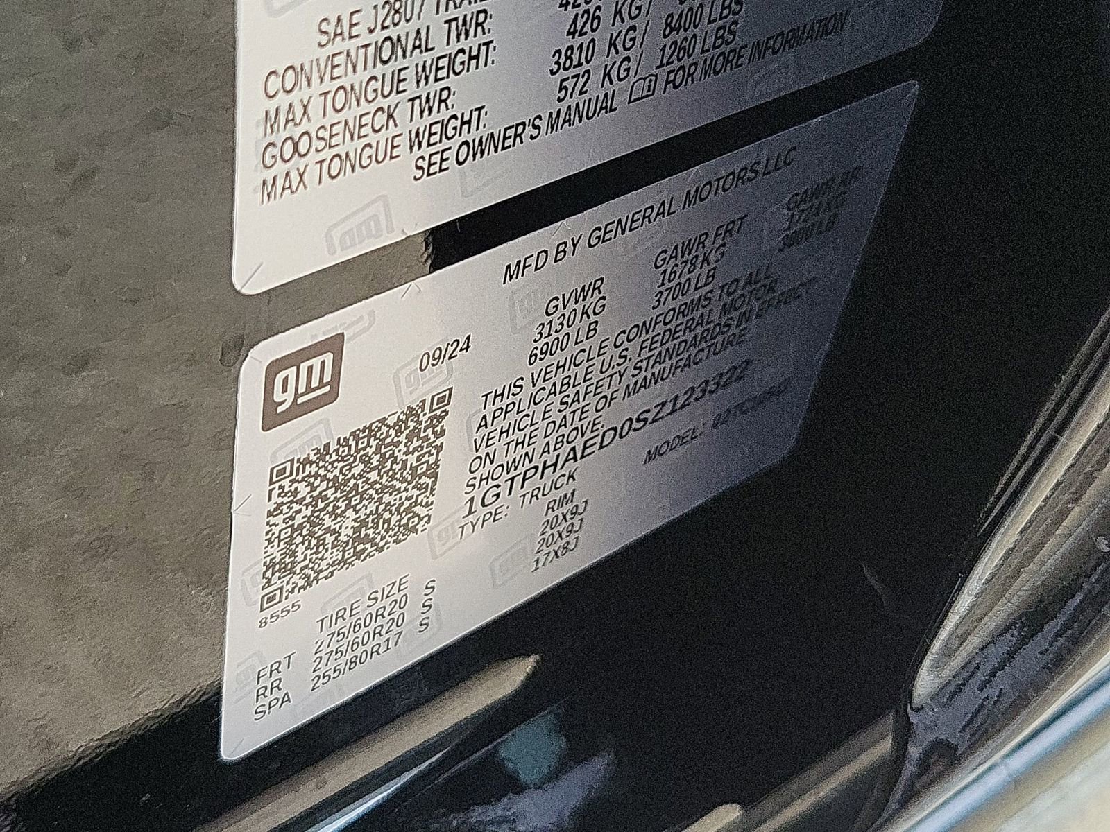 Used 2025 GMC Sierra 1500 Pro w/ Graphite Edition RWD image 32
