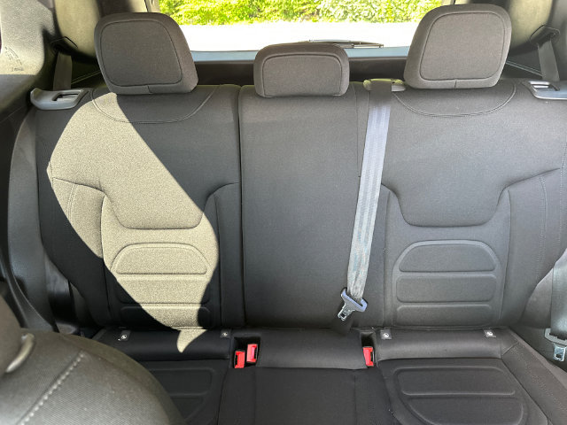 Used 2022 Jeep Renegade Latitude AWD/4WD image 33