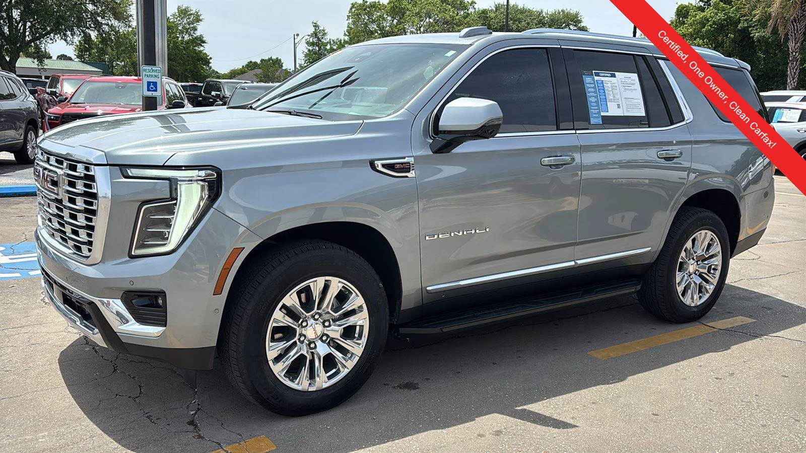 Certified 2025 GMC Yukon Denali AWD/4WD image 3