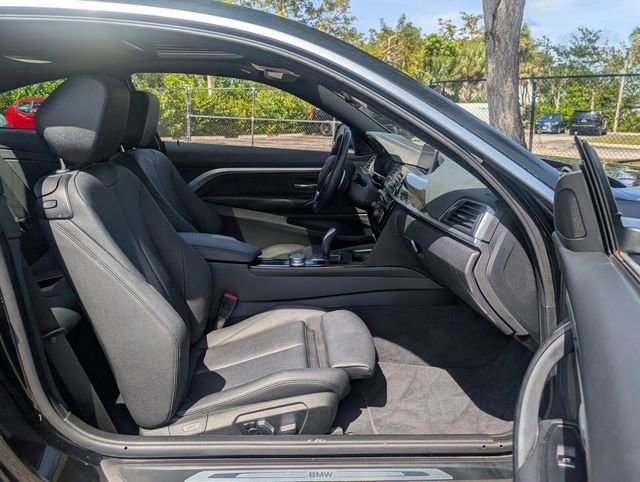 Used 2020 BMW 430i Coupe w/ Convenience Package RWD image 13
