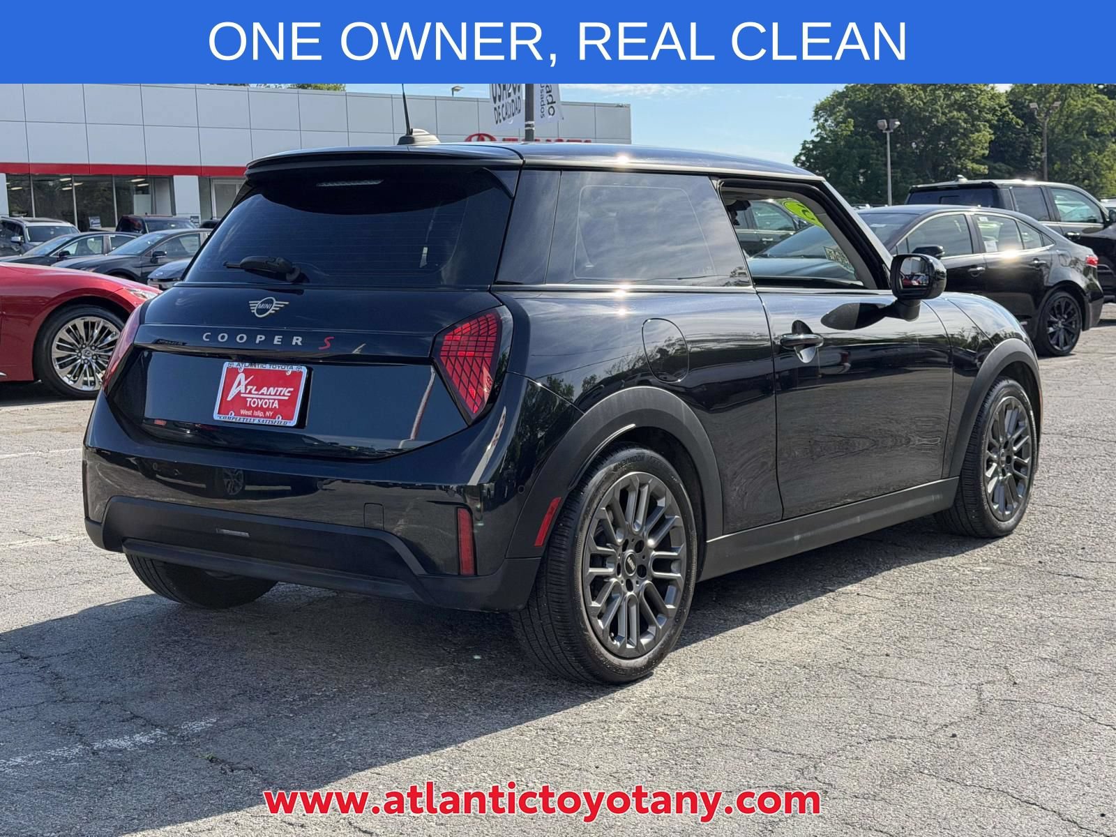 Used 2025 MINI Cooper S FWD image 8