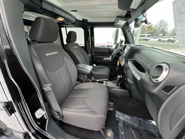 Used 2018 Jeep Wrangler Unlimited Sahara image 27