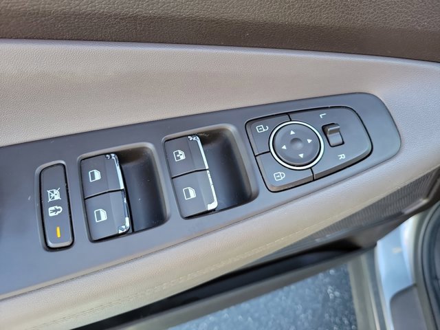 Used 2019 Hyundai Santa Fe SE image 22