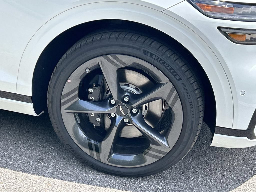 New 2026 Genesis GV70 2.5T Sport Prestige AWD/4WD image 9