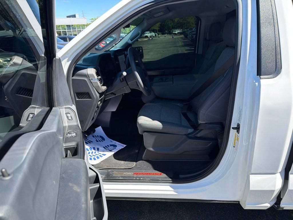 Used 2024 Ford F150 XL w/ Equipment Group 103A High AWD/4WD image 13