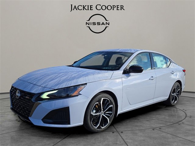 New 2025 Nissan Altima 2.5 SR image 1