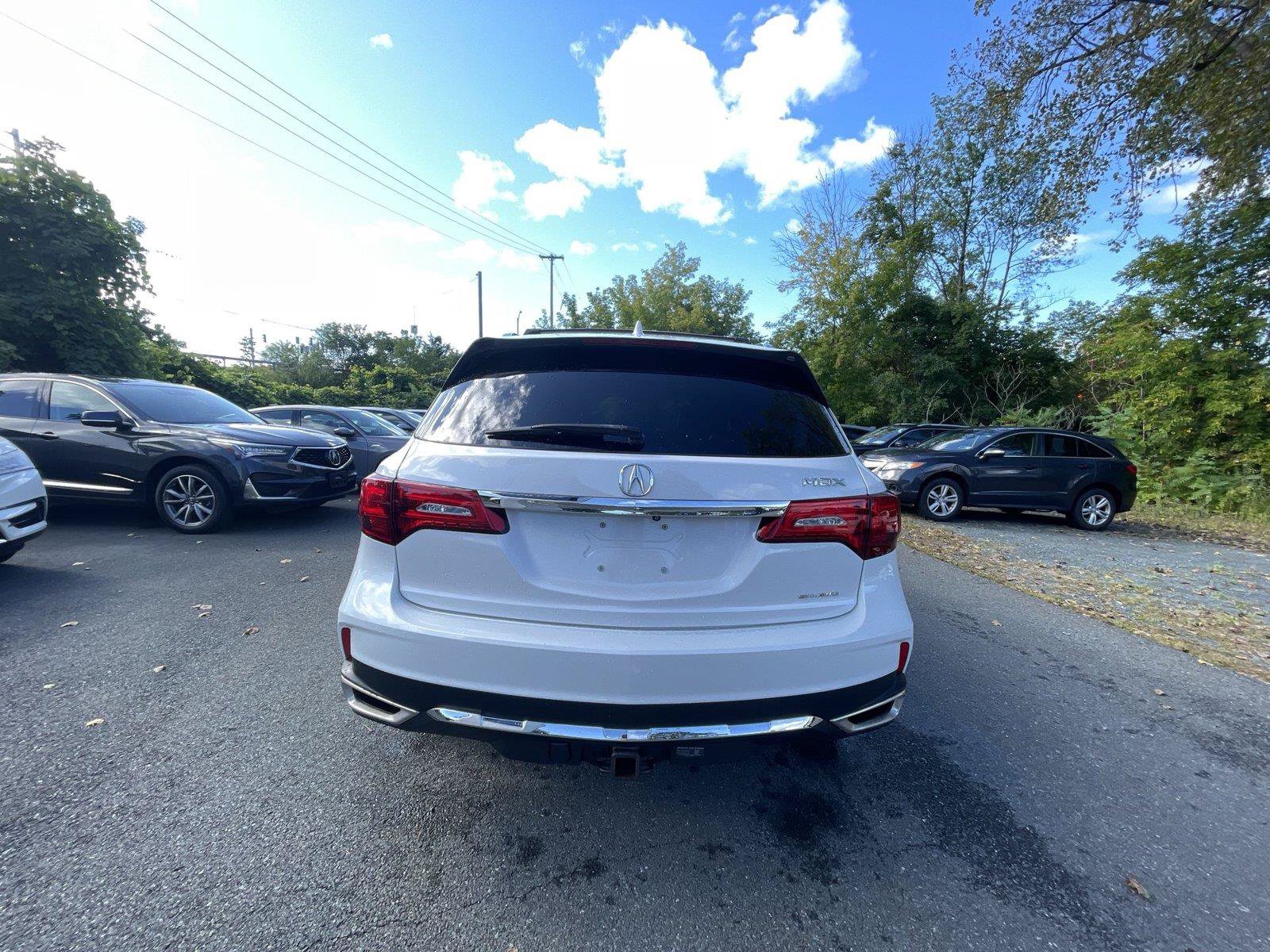 Used 2020 Acura MDX SH-AWD image 31