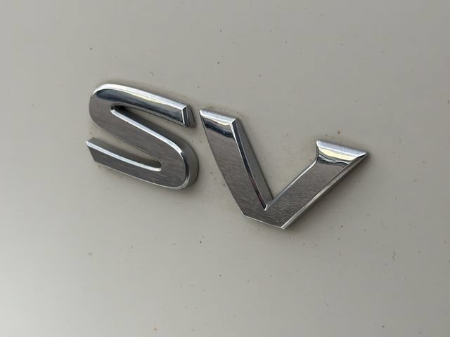 Used 2021 Nissan Rogue Sport SV FWD image 35